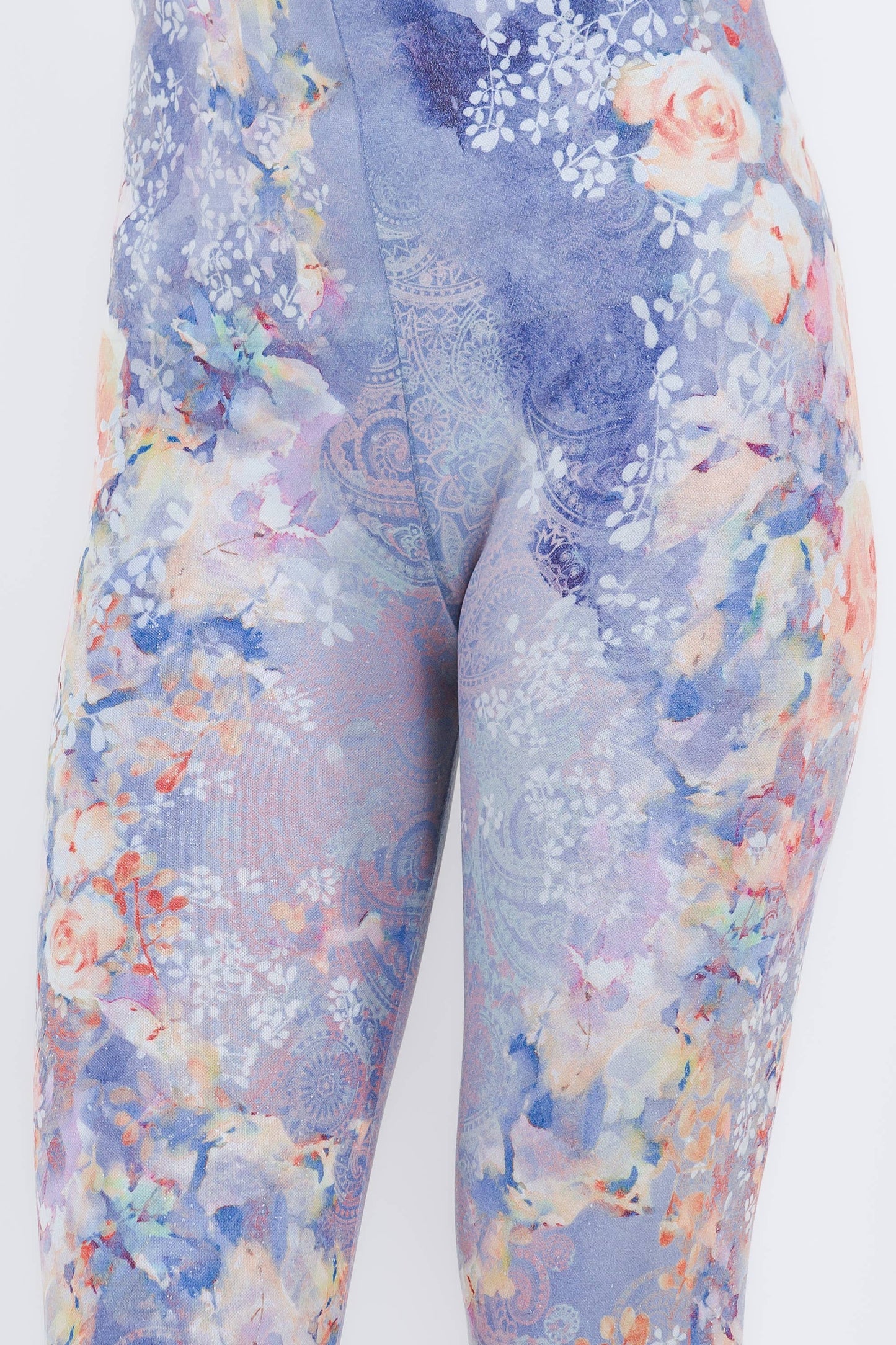 M.Rena - Watercolor Roses and Confetti Foliage Pattern Leggings (HV): Full Length / Plus Size / Wind Chime